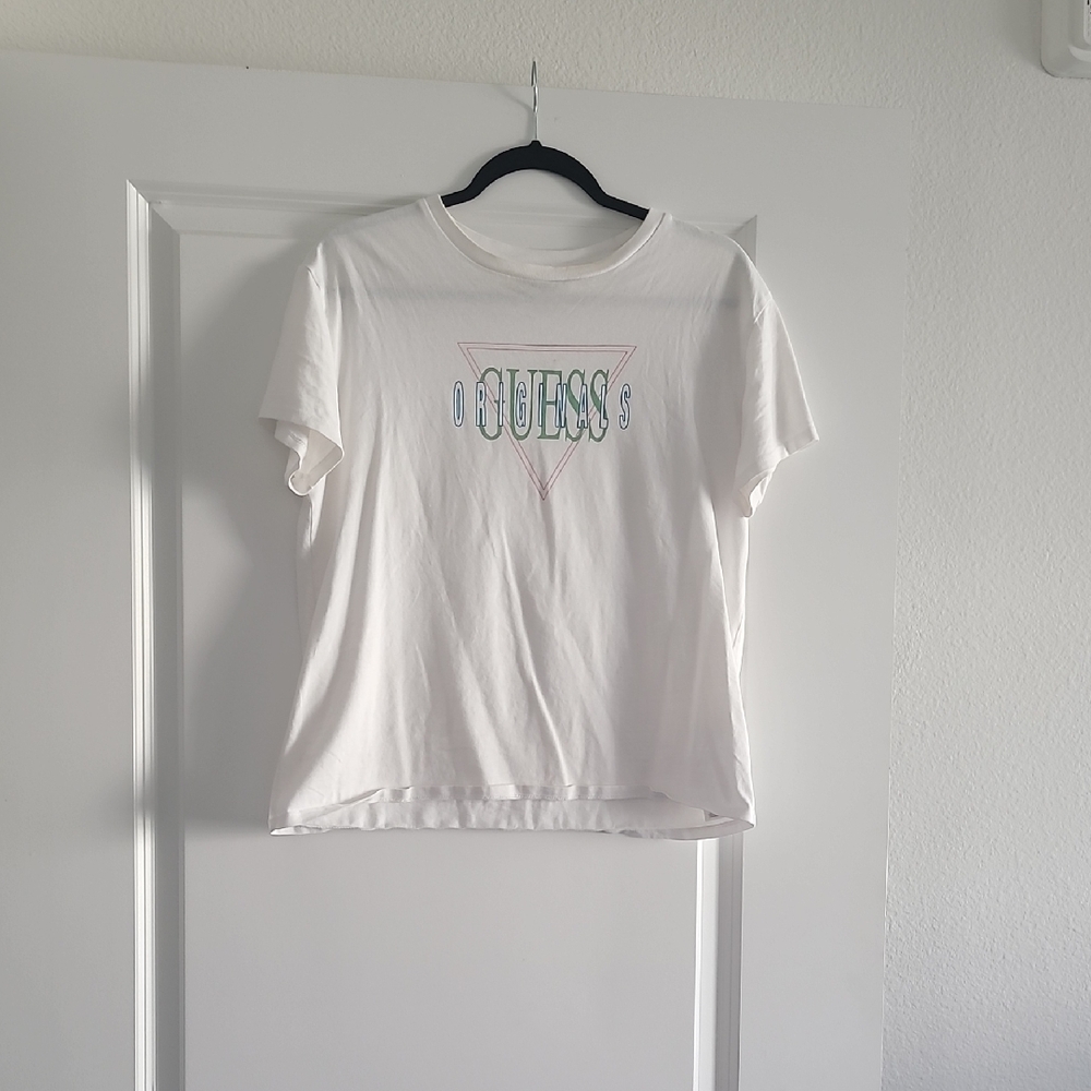 GUESS White Graphic Tee